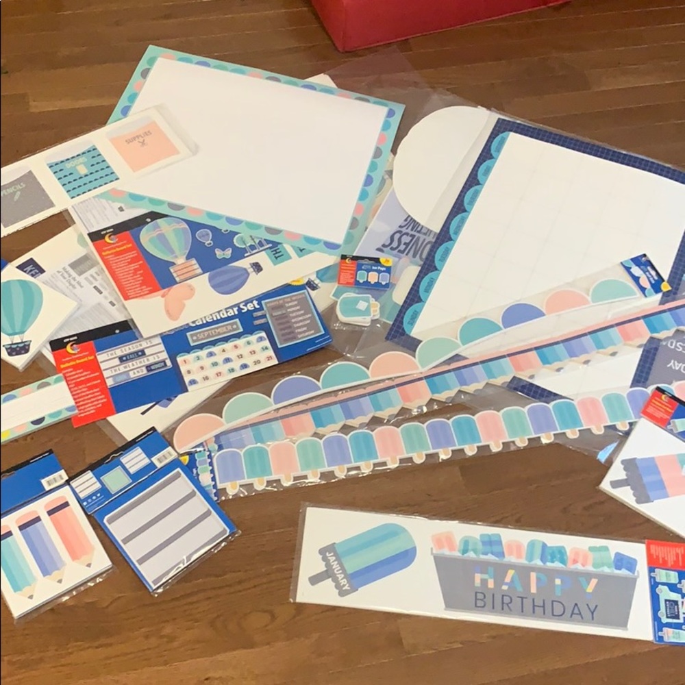 Calm and Cool Soaring High classroom theme set